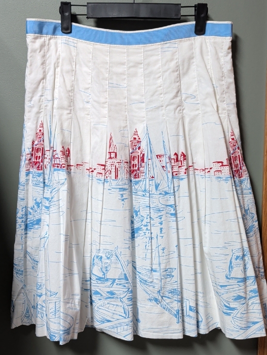Tommy Hilfiger Dresses & Skirts - Tommy Hilfiger White Skirt with Blue & Red Coastal Print Size 10